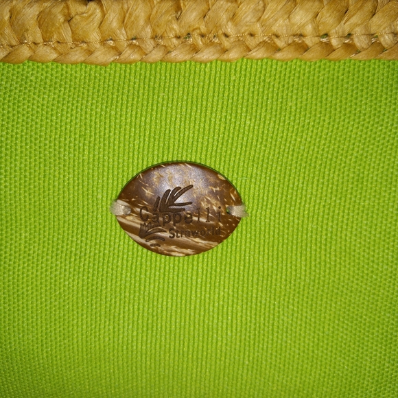 Cappelli NWT green beach bag with inside zip pocket. Braided rope handles - Picture 7 of 9